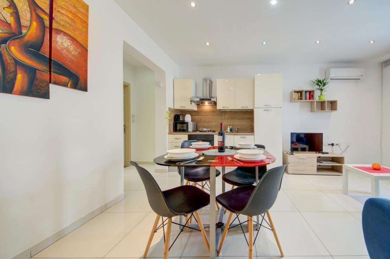 Sapphire Court 2 Bedroom Apartments By Shortletsmalta Sliema Ngoại thất bức ảnh