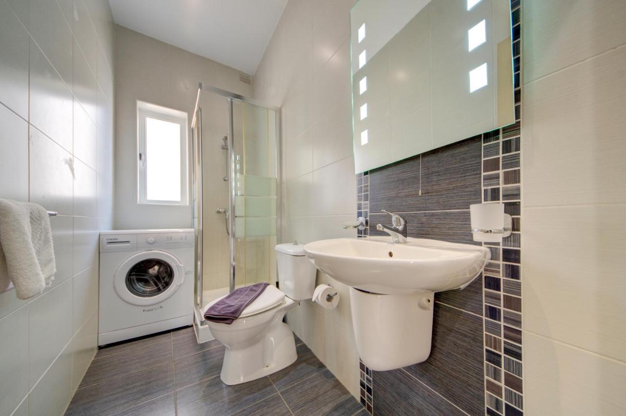 Sapphire Court 2 Bedroom Apartments By Shortletsmalta Sliema Ngoại thất bức ảnh